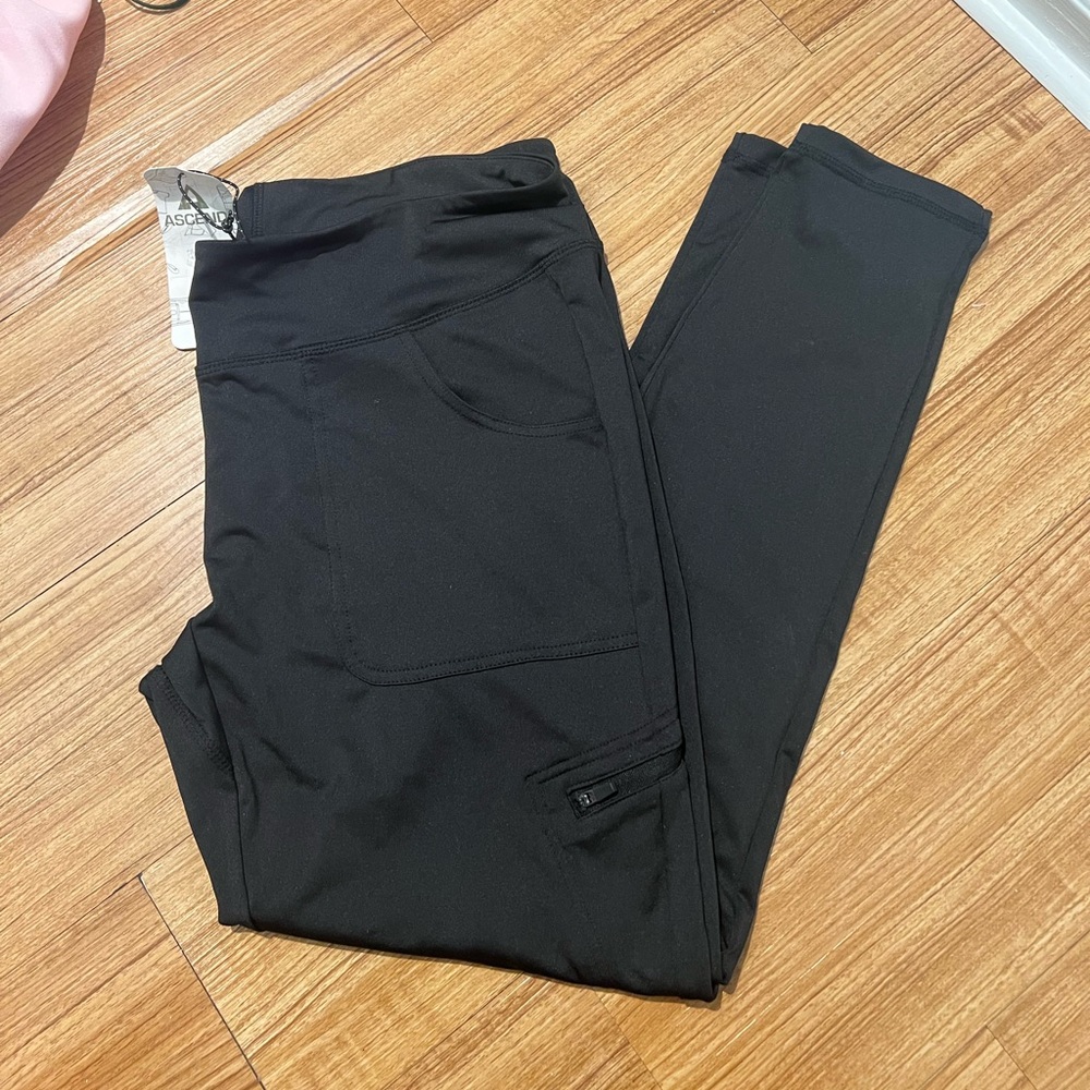 Ascend Black Leggings with pockets